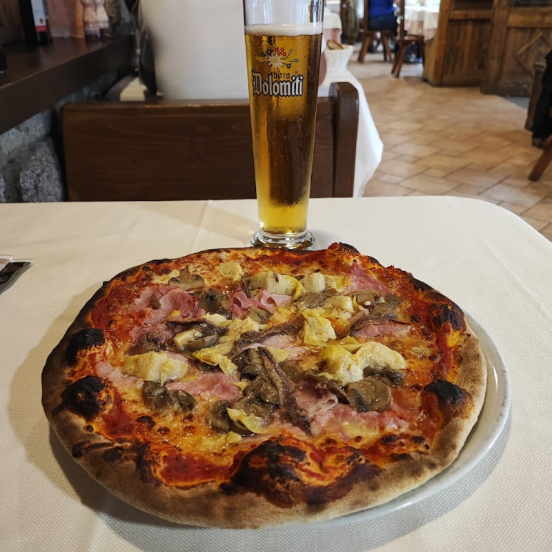 Images Ristorante - Pizzeria  La Vecchia Lanterna di Temù