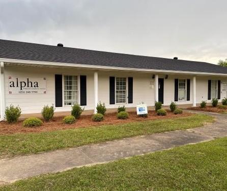 Images Alpha Women's Resource Center - Jackson