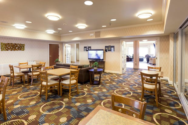 Images Holiday Inn Express & Suites St. Joseph Lakefront by IHG