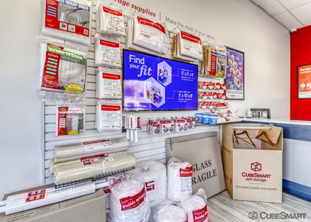 Images CubeSmart Self Storage