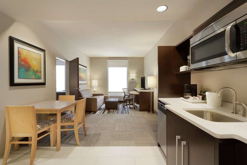 Guest room
