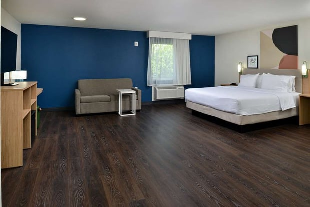 Images Spark by Hilton Dallas Medical District Love Field