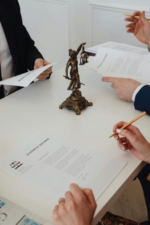 Images V.R. Perry Law Firm