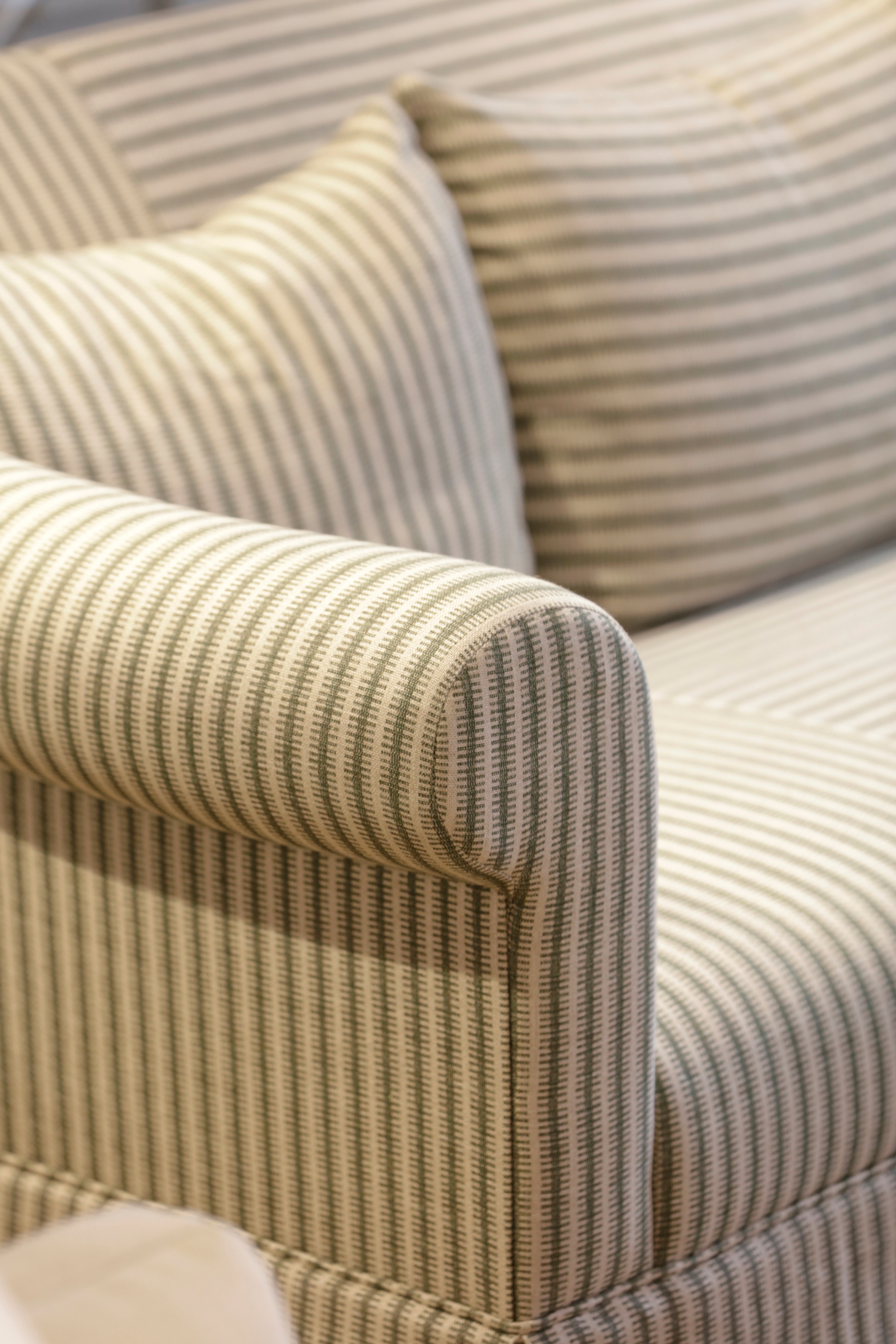 Images Sofas & Stuff - St Albans