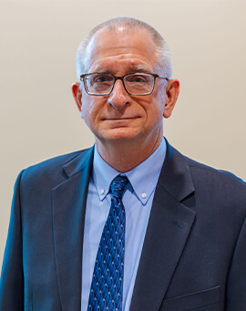 Headshot of Robert K. Roush, Jr, MD