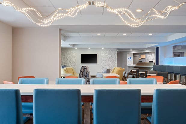 Images Holiday Inn Express & Suites Cincinnati Riverfront by IHG