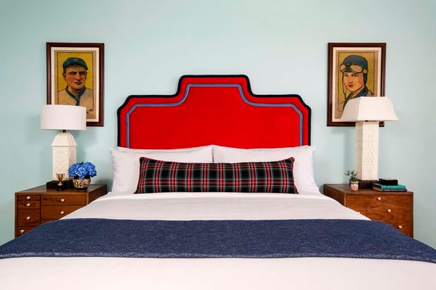 Images Graduate by Hilton Fayetteville, AR