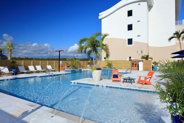 Images Hotel Indigo Orange Beach - Gulf Shores, an IHG Hotel