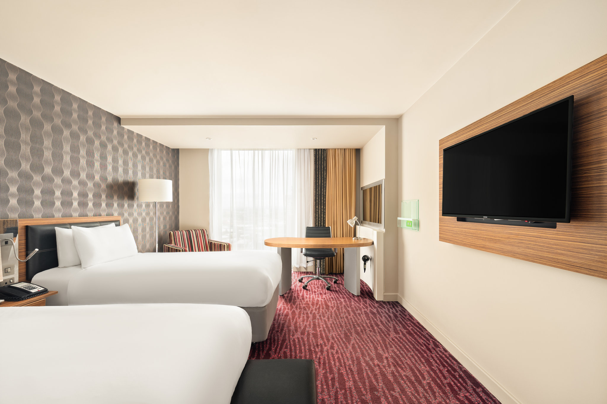 Images Holiday Inn Manchester - Mediacityuk by IHG