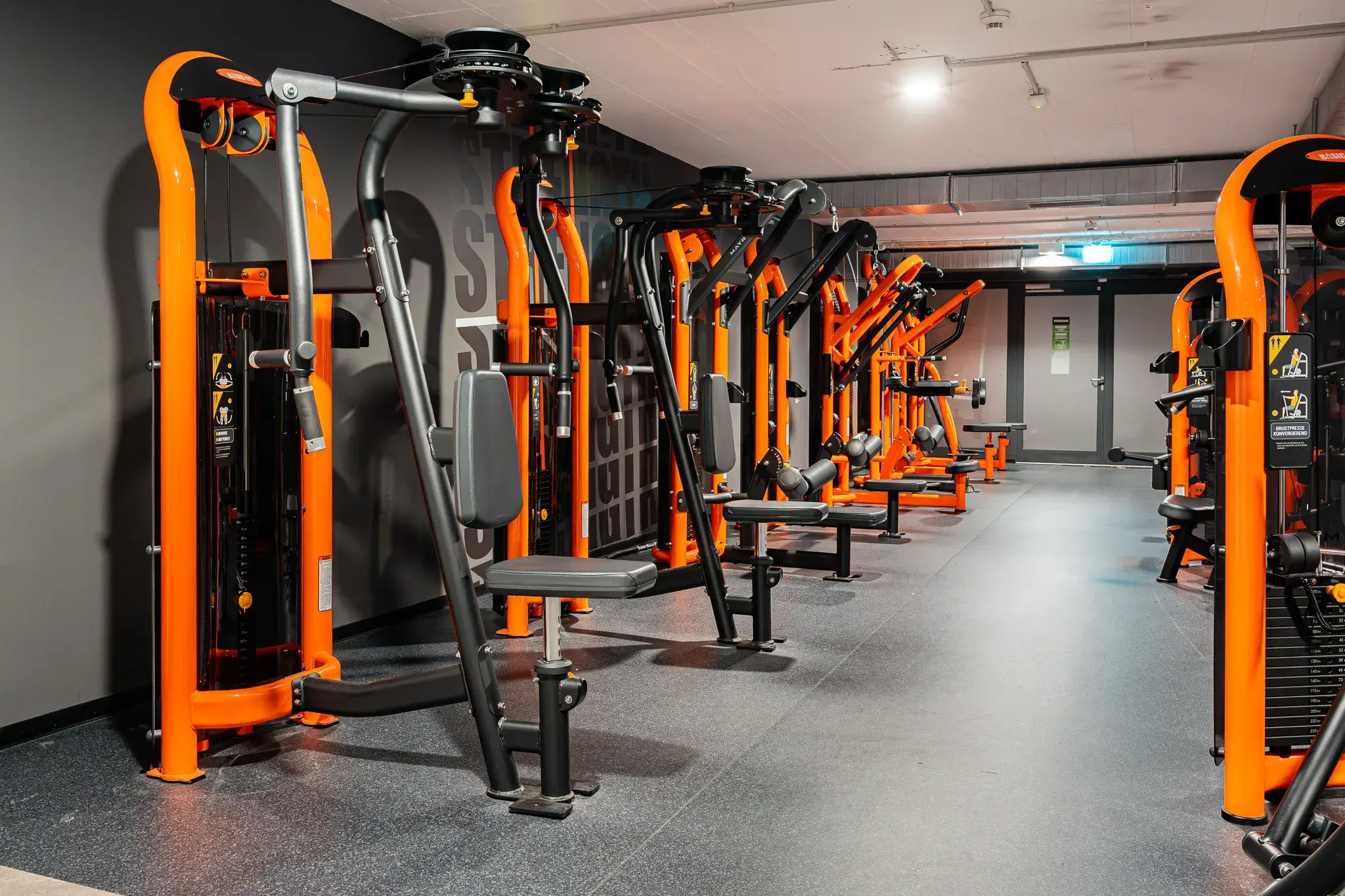 Basic-Fit 24/7, Über Brücken 6 in Trier