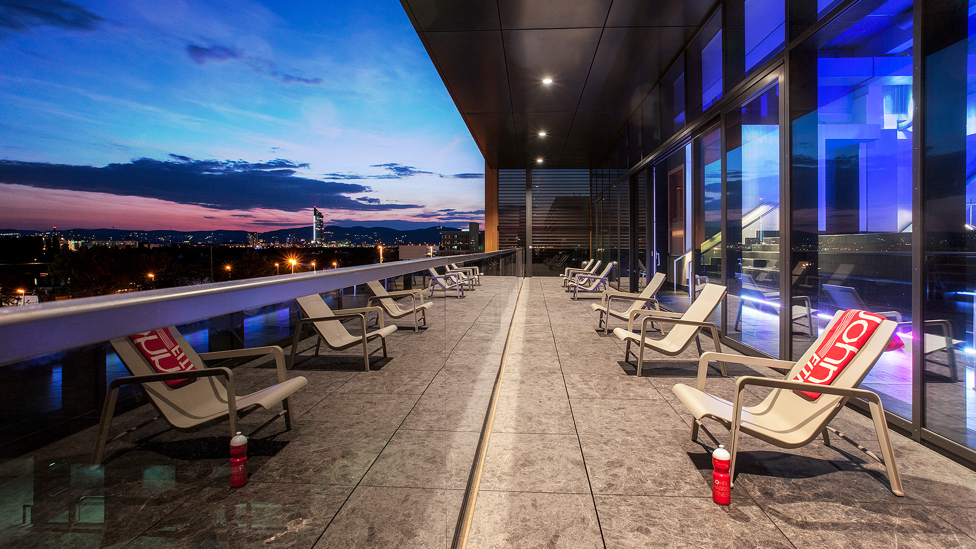 Bild 1 von John Harris Fitness DC Tower