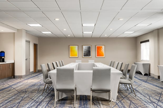 Images Holiday Inn Express & Suites Birmingham-Irondale (East) by IHG