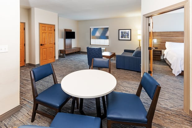 Images Holiday Inn Express & Suites Tulsa S Broken Arrow Hwy 51 by IHG