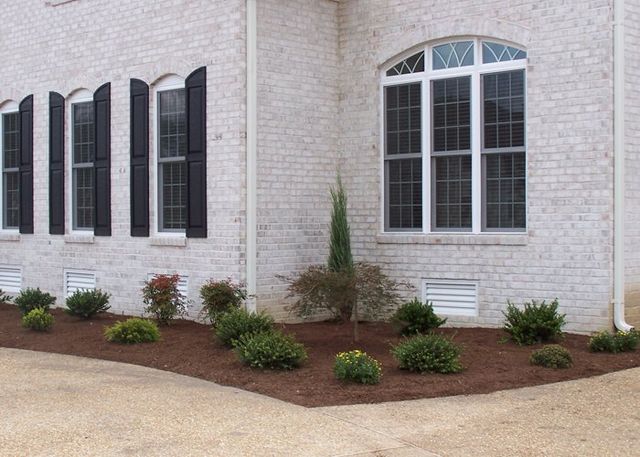 Images Darnell Landscaping Inc