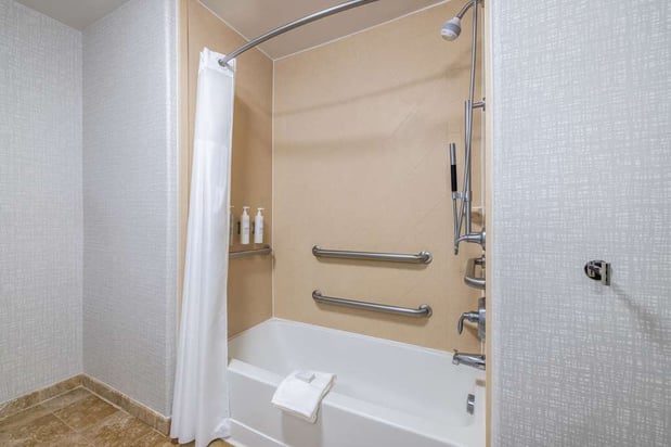 Images Hampton Inn & Suites Brenham