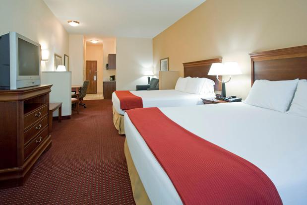 Images Holiday Inn Express & Suites Salt Lake City-Airport East, an IHG Hotel