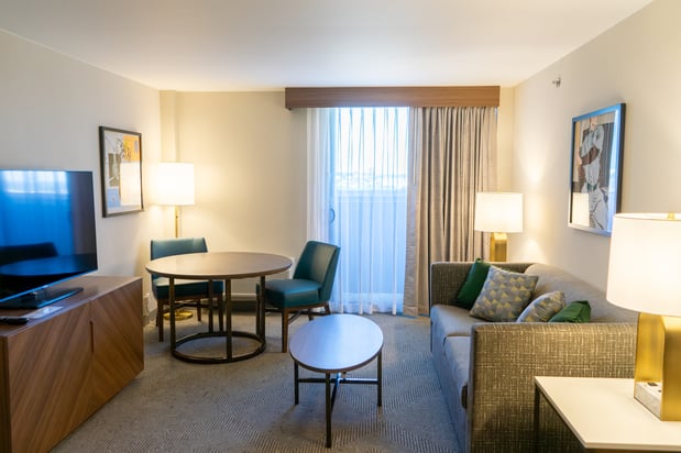 Images Holiday Inn Nashville-Vanderbilt (Dwtn) by IHG