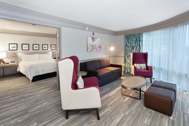 Images Hilton Garden Inn Chicago North Shore/Evanston