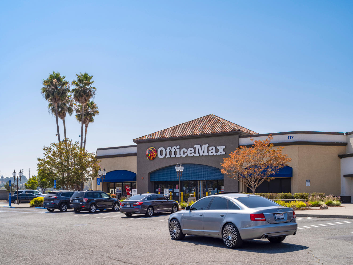 Office Max at Gateway Plaza Shopping Center