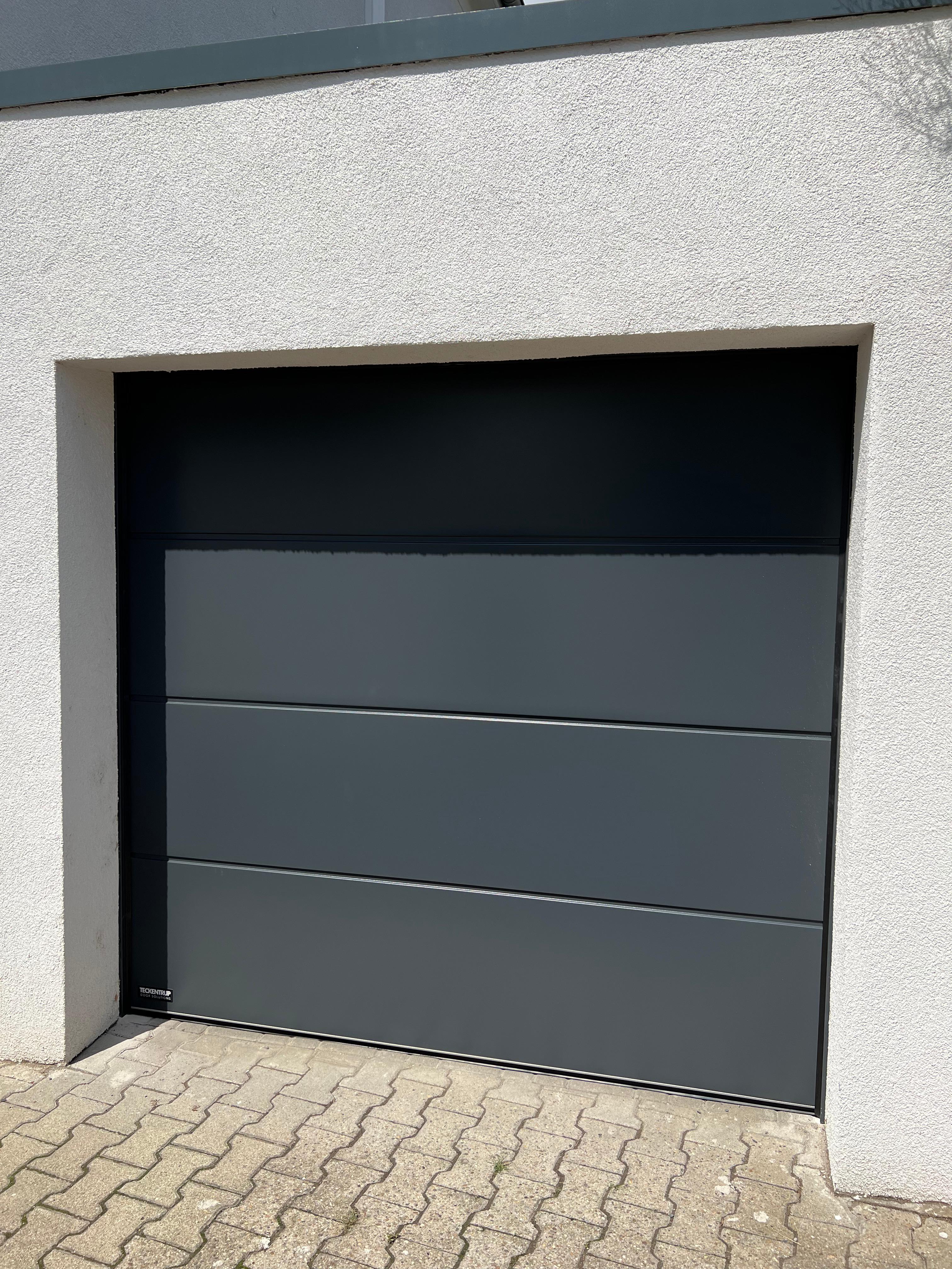 Tore nach Maß, Buschstraße 30 in Neuhofen