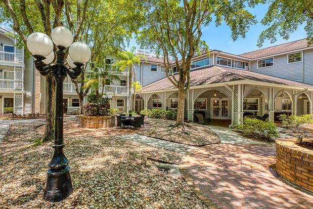 Images Meridian at Lantana