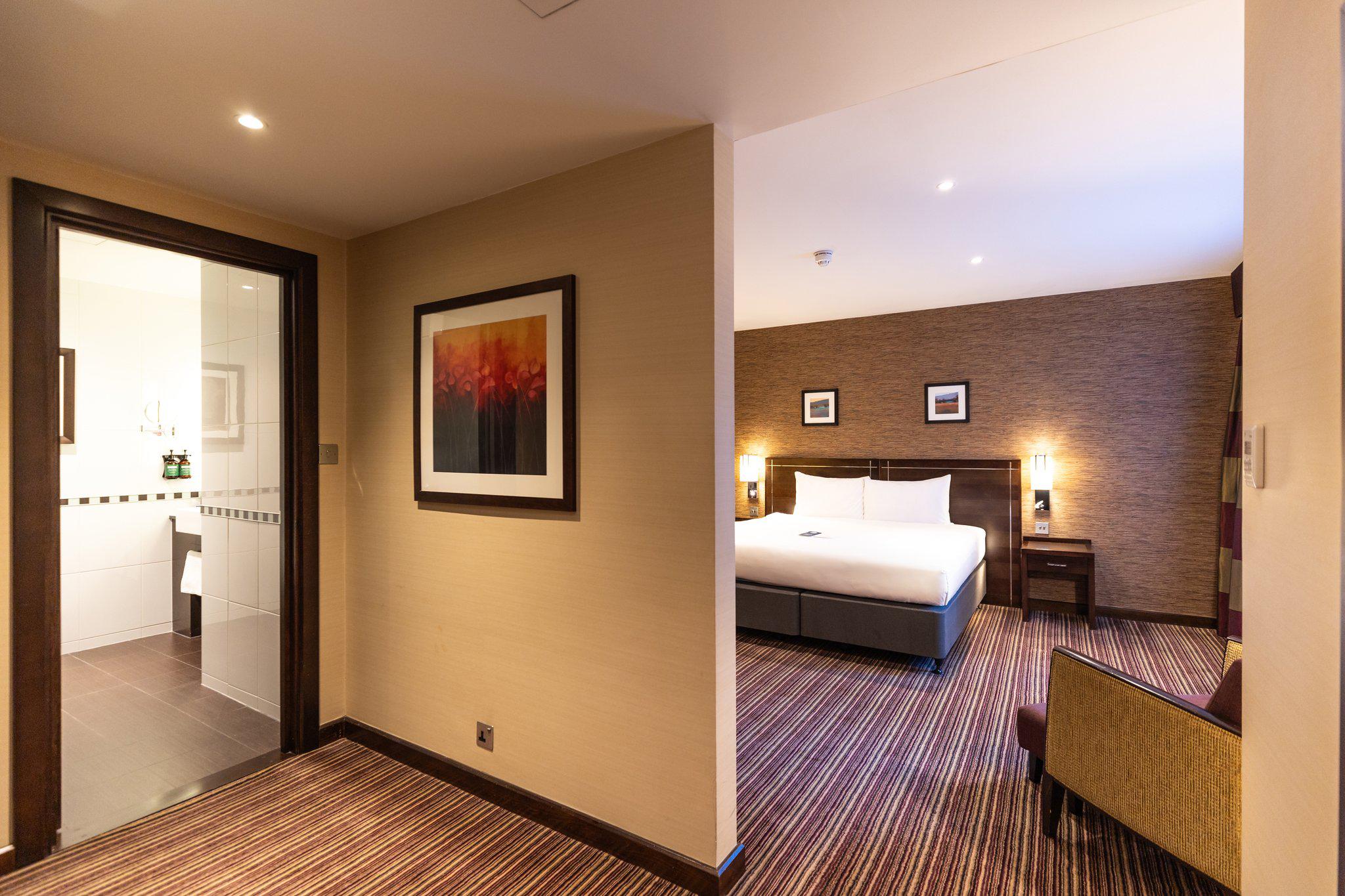 Crowne Plaza London - Gatwick Airport, an IHG Hotel Crawley 01293 608608