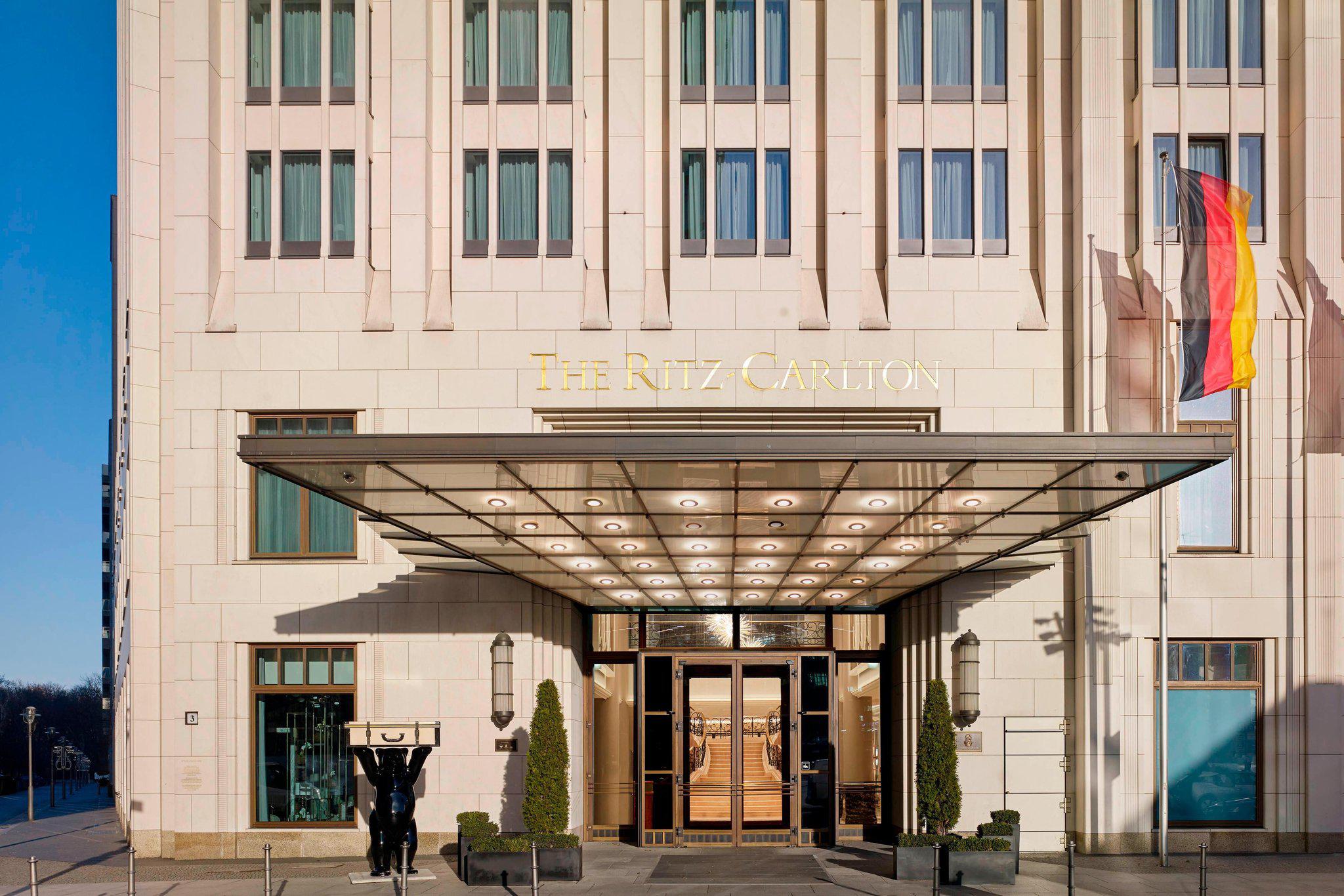 The Ritz-Carlton, Berlin, Potsdamer Platz 3 in Berlin