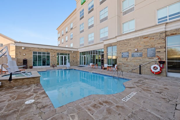Images Holiday Inn Killeen - Fort Hood Area by IHG