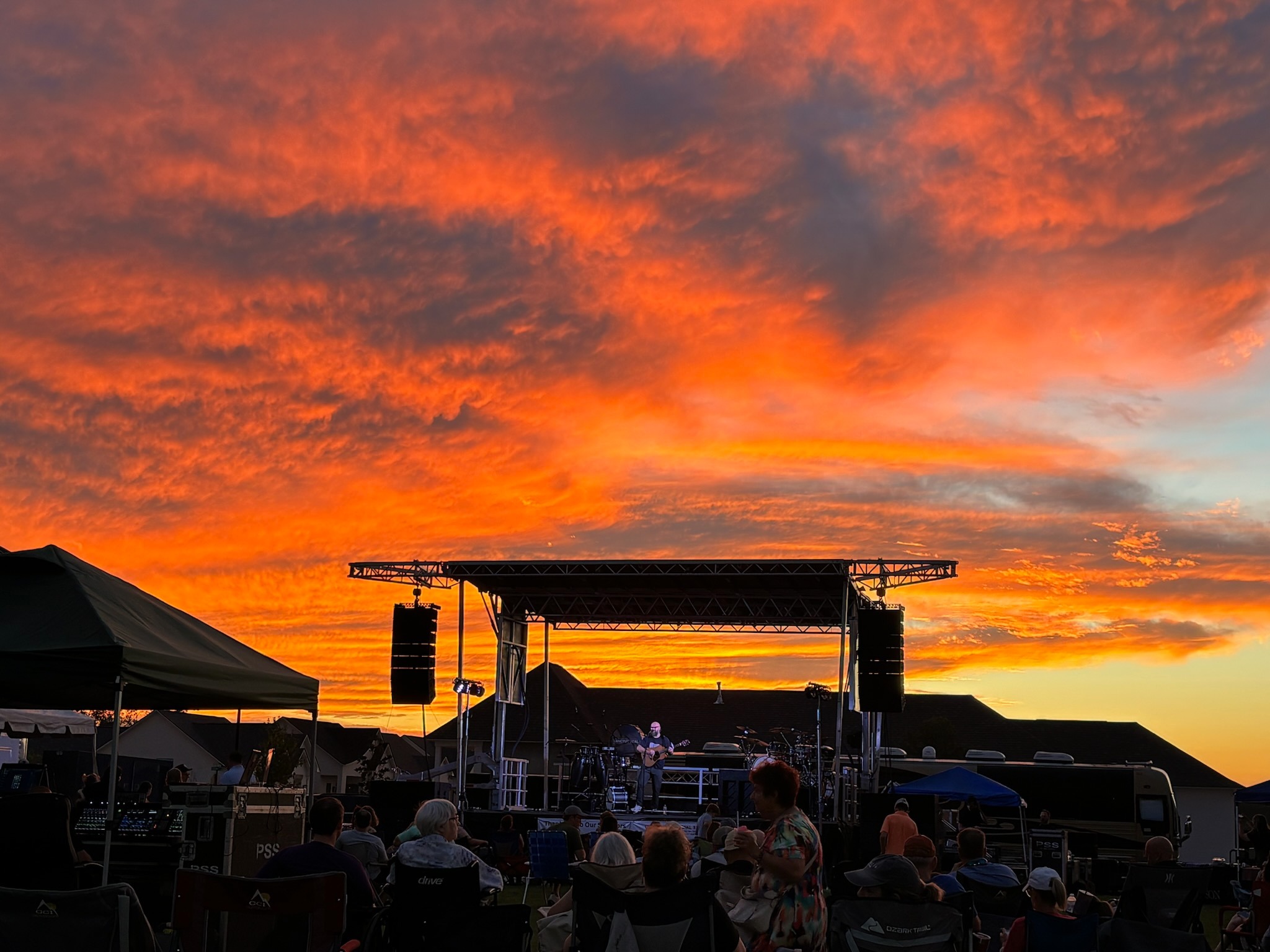 Beautiful Night Sky Sat Night in Central at a Free Community Concert