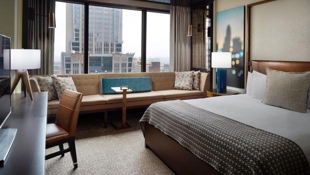 Images Omni Charlotte Hotel