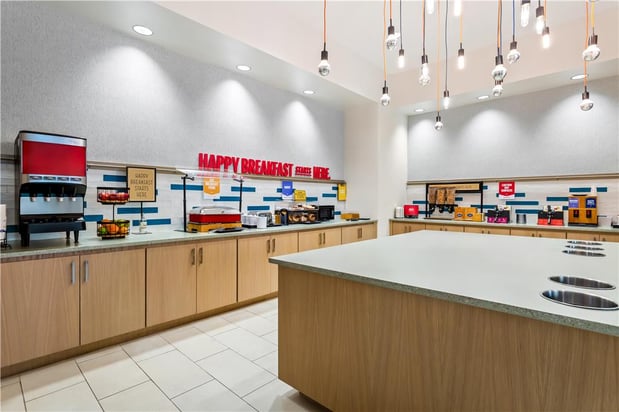 Images Hampton Inn & Suites St. Petersburg/Downtown