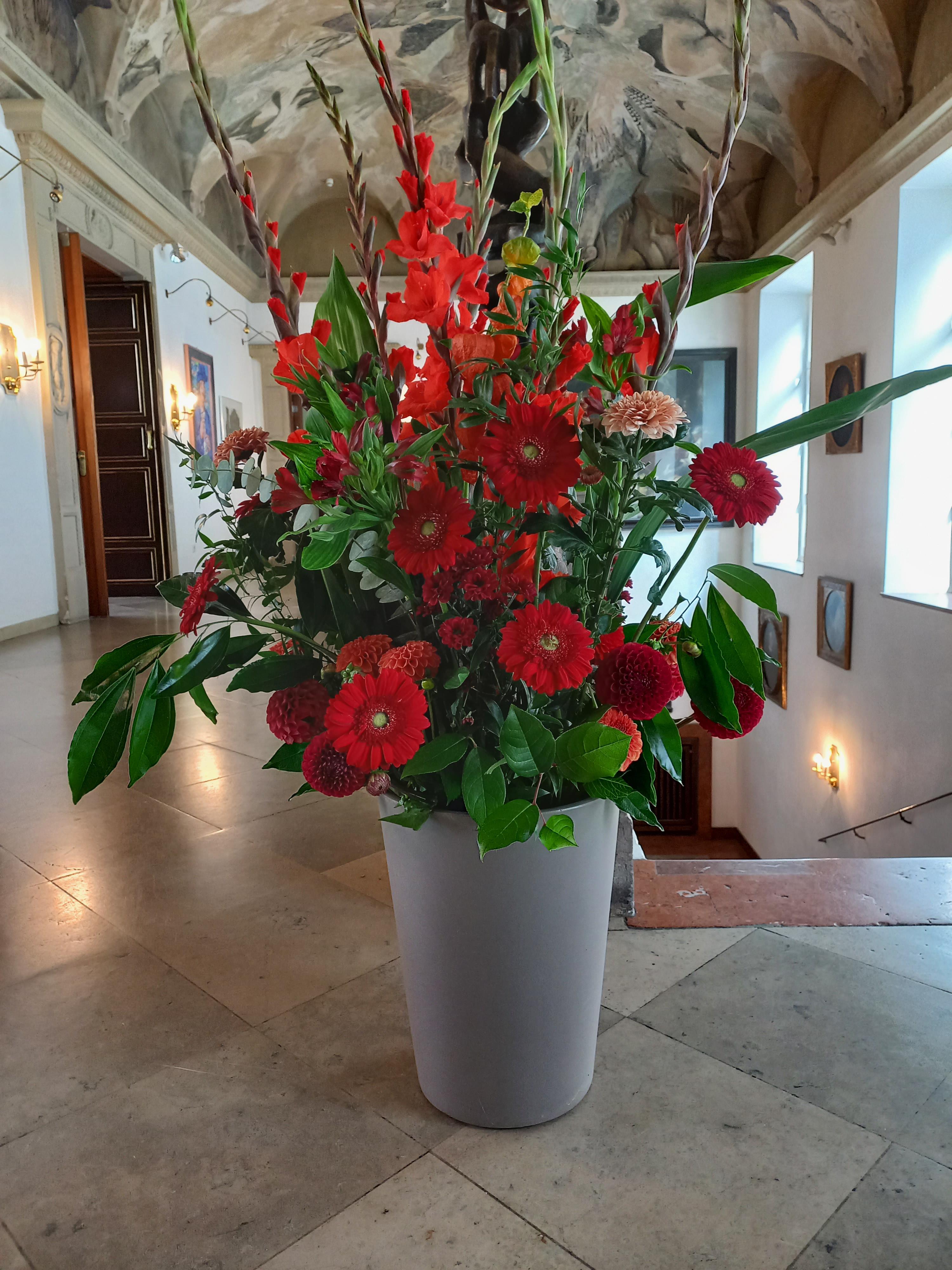 Blumen & Dekoration | Blumenstrauß & Blumenkranz | Rita Roth | München
