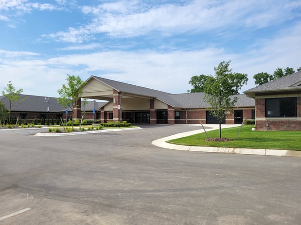 Images Hampton Manor of Bloomfield Hills Assisted Living & Memory Care