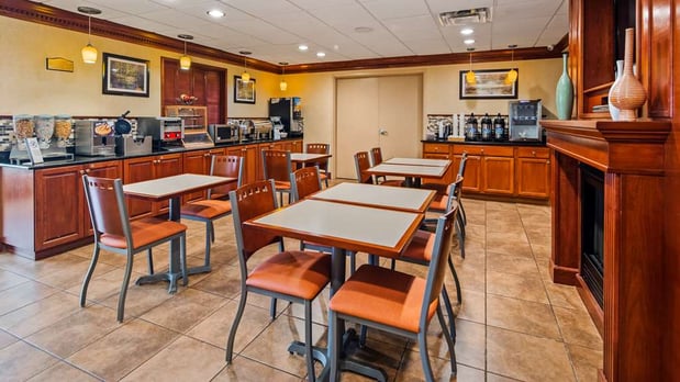 Images Best Western Plus Strawberry Inn & Suites