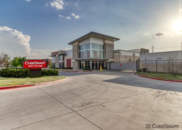 Images CubeSmart Self Storage