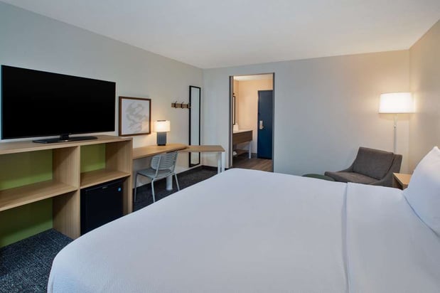 Images Spark by Hilton Walker Grand Rapids North