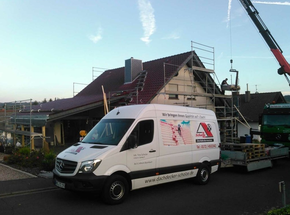 Tino Scholze Dachdecker GmbH&Co.KG, Unterm Talweg 9 in Alheim