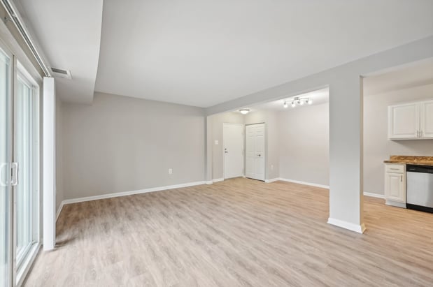 Images ReNew Odenton apartments