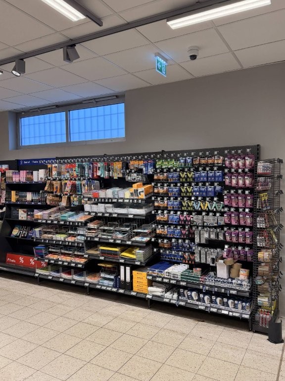 REWE, Unterfeldring 1 in Vierkirchen/Esterhofen