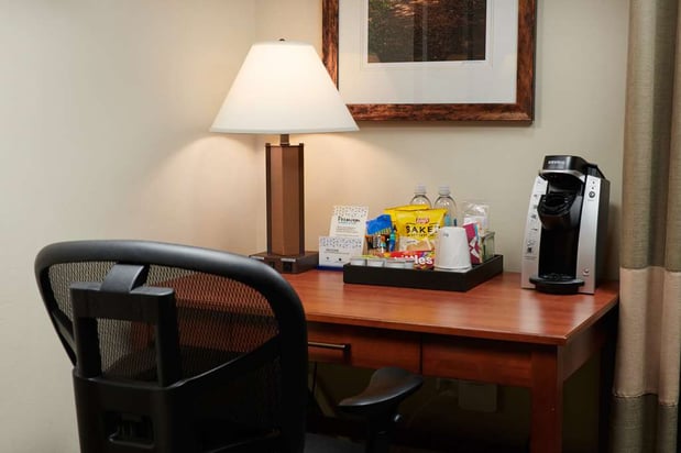 Images Hampton Inn & Suites Salem