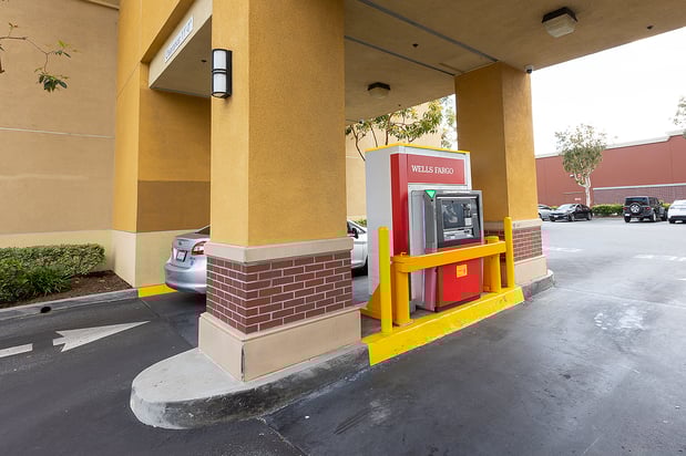 Images Wells Fargo Bank