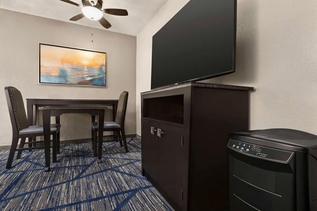 Images Embassy Suites by Hilton Miami International Airport