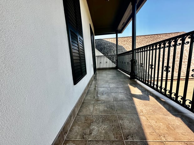 Images Marchand's Interior & Hardware