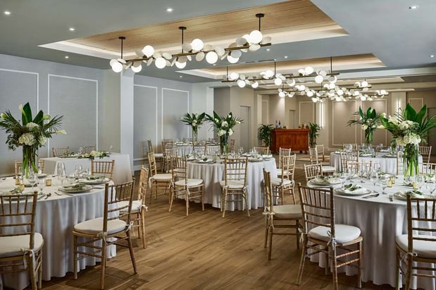 Images Faro Blanco Resort & Yacht Club Marathon, Curio by Hilton