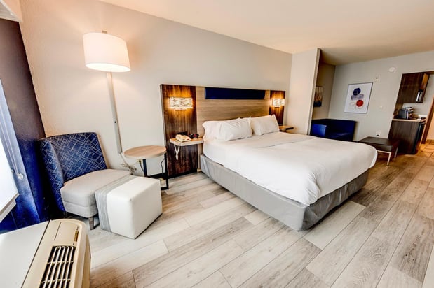 Images Holiday Inn Express & Suites Columbus OSU-Medical Center by IHG
