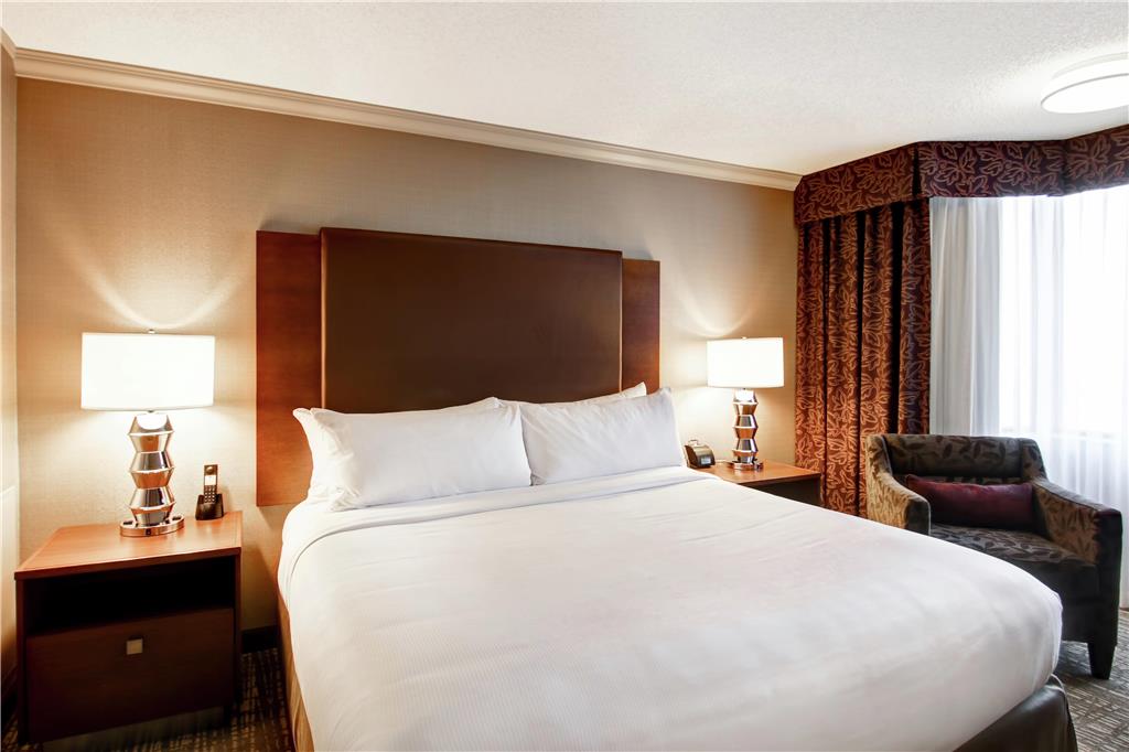 Images DoubleTree by Hilton Hotel West Edmonton