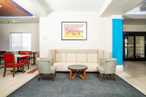 Images Holiday Inn Express & Suites Hesperia by IHG