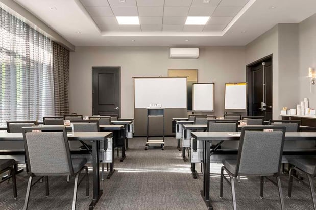 Images Hampton Inn & Suites Worcester