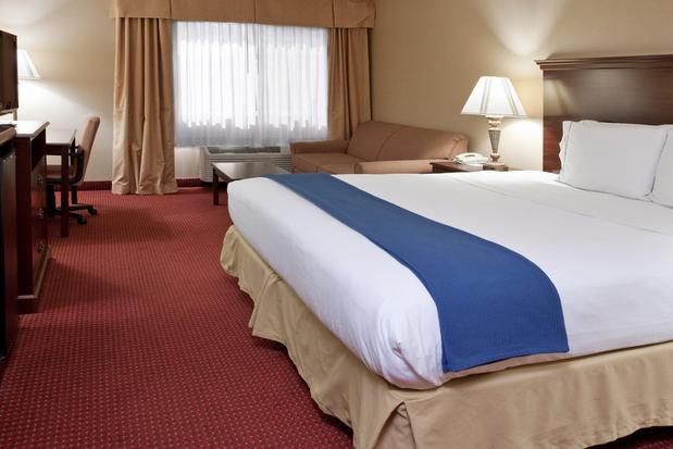 Images Holiday Inn Express Mt. Vernon by IHG