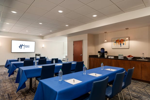 Images Holiday Inn Express Baltimore at the Stadiums by IHG